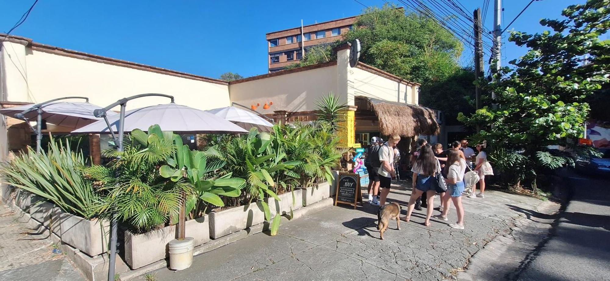 Yolo Hostel Medellín Exterior foto